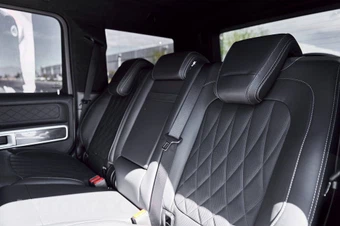 2025 Mercedes-Benz AMG G 63 4MATIC - miniatura 46