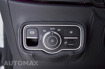 2025 Mercedes-Benz AMG G 63 4MATIC - miniatura 56