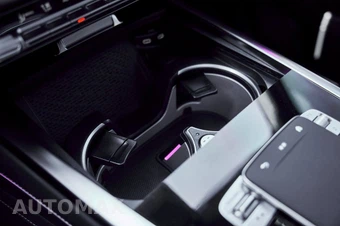 2025 Mercedes-Benz AMG G 63 4MATIC - miniatura 70