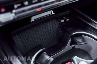 2025 Mercedes-Benz AMG G 63 4MATIC - miniatura 72