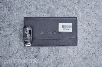 2025 Mercedes-Benz AMG G 63 4MATIC - miniatura 86