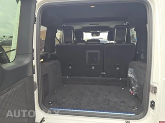 2025 Mercedes-Benz AMG G 63 4MATIC – miniatura 23