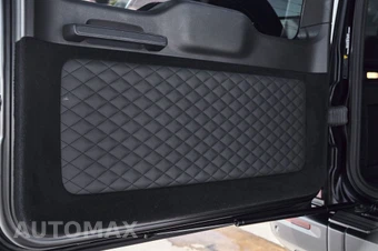 2025 Mercedes-Benz AMG G 63 4MATIC - miniatura 19