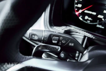 2025 Mercedes-Benz AMG G 63 4MATIC - miniatura 59