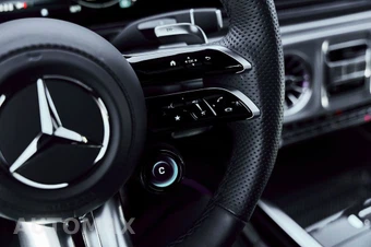 2025 Mercedes-Benz AMG G 63 4MATIC - miniatura 60