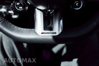 2025 Mercedes-Benz AMG G 63 4MATIC - miniatura 63