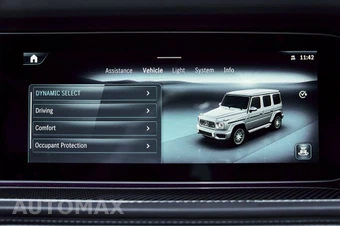 2025 Mercedes-Benz AMG G 63 4MATIC - miniatura 75