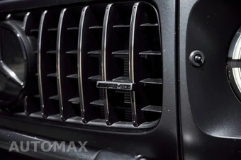 2025 Mercedes-Benz AMG G 63 4MATIC - miniatura 8