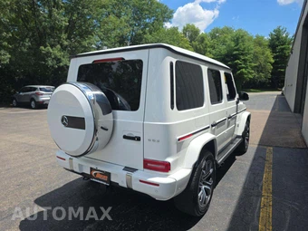 2025 Mercedes-Benz AMG G 63 4MATIC – miniatura 3