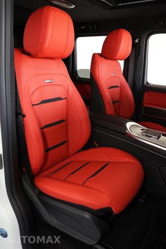 2025 Mercedes-Benz AMG G 63 4MATIC - miniatura 11