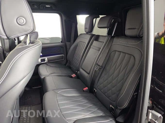 2025 Mercedes-Benz AMG G 63 4MATIC - miniatura 13