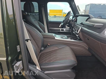 2025 Mercedes-Benz AMG G 63 4MATIC - miniatura 8