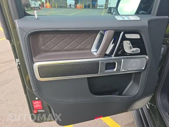 2025 Mercedes-Benz AMG G 63 4MATIC - miniatura 9