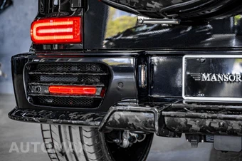 2025 Mercedes-Benz AMG G 63 4MATIC – miniatura 12