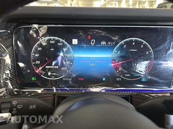 2025 Mercedes-Benz AMG G 63 4MATIC – miniatura 8