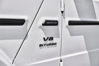 2025 Mercedes-Benz AMG G 63 4MATIC - miniatura 10