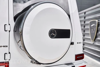 2025 Mercedes-Benz AMG G 63 4MATIC - miniatura 12