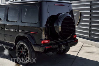 2025 Mercedes-Benz AMG G 63 4MATIC - miniatura 10
