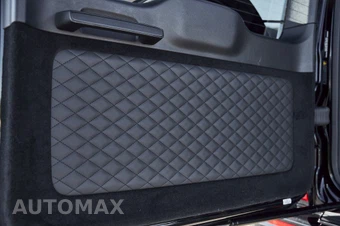 2025 Mercedes-Benz AMG G 63 4MATIC - miniatura 19