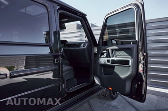 2025 Mercedes-Benz AMG G 63 4MATIC - miniatura 24