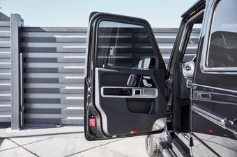 2025 Mercedes-Benz AMG G 63 4MATIC - miniatura 30