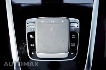 2025 Mercedes-Benz AMG G 63 4MATIC - miniatura 65