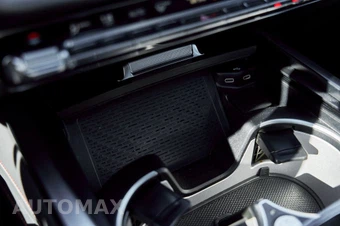 2025 Mercedes-Benz AMG G 63 4MATIC - miniatura 68
