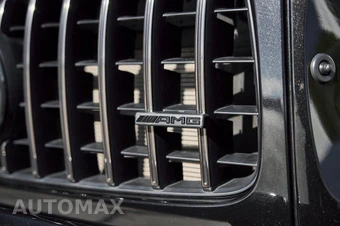 2025 Mercedes-Benz AMG G 63 4MATIC - miniatura 9