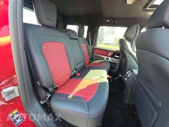 2025 Mercedes-Benz AMG G 63 4MATIC - miniatura 13