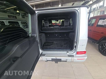 2025 Mercedes-Benz AMG G 63 4MATIC – miniatura 14