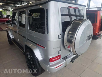 2025 Mercedes-Benz AMG G 63 4MATIC – miniatura 2