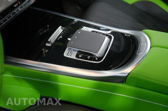 2025 Mercedes-Benz AMG G 63 4MATIC – miniatura 38
