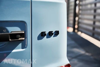 2025 Mercedes-Benz AMG G 63 4MATIC - miniatura 13