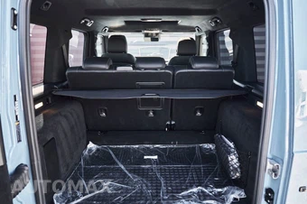 2025 Mercedes-Benz AMG G 63 4MATIC - miniatura 19