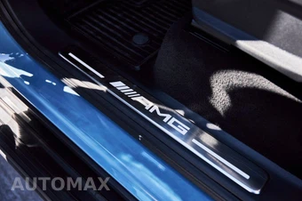 2025 Mercedes-Benz AMG G 63 4MATIC - miniatura 38