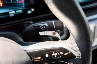 2025 Mercedes-Benz AMG G 63 4MATIC - miniatura 61
