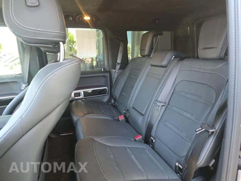 2025 Mercedes-Benz AMG G 63 4MATIC – miniatura 13
