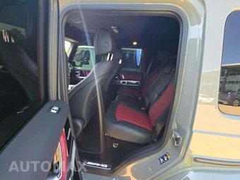2025 Mercedes-Benz AMG G 63 4MATIC - miniatura 13
