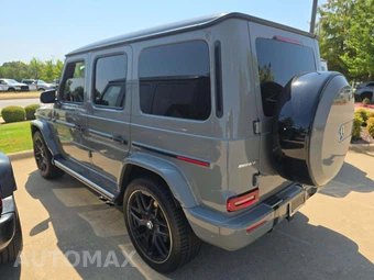 2025 Mercedes-Benz AMG G 63 4MATIC - miniatura 2