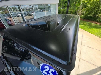 2025 Mercedes-Benz AMG G 63 4MATIC - miniatura 12