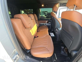 2025 Mercedes-Benz AMG G 63 4MATIC - miniatura 13