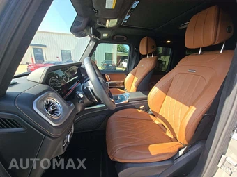 2025 Mercedes-Benz AMG G 63 4MATIC - miniatura 3