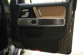 2025 Mercedes-Benz AMG G 63 4MATIC - miniatura 22