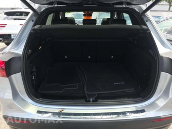 2025 Mercedes-Benz AMG GLA 35 4MATIC - miniatura 14
