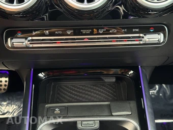 2025 Mercedes-Benz AMG GLA 35 4MATIC - miniatura 30