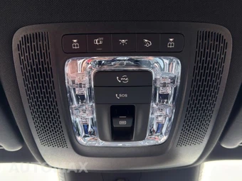 2025 Mercedes-Benz AMG GLA 35 4MATIC - miniatura 35
