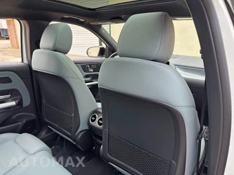 2025 Mercedes-Benz AMG GLA 35 4MATIC - miniatura 38