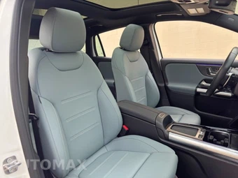 2025 Mercedes-Benz AMG GLA 35 4MATIC - miniatura 39