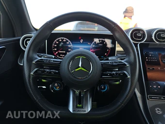 2025 Mercedes-Benz AMG GLC 43 4MATIC - miniatura 16