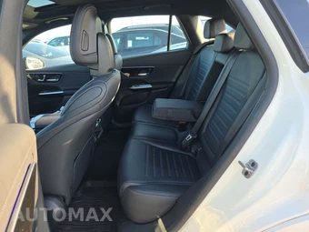 2025 Mercedes-Benz AMG GLC 43 4MATIC - miniatura 19